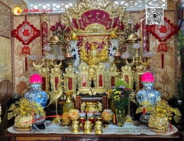 Phòng thờ Cửu Huyền thất tổ mạ vàng 24k tại Sài Gòn